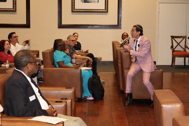 Dr. Erik answering a caregiver’s question